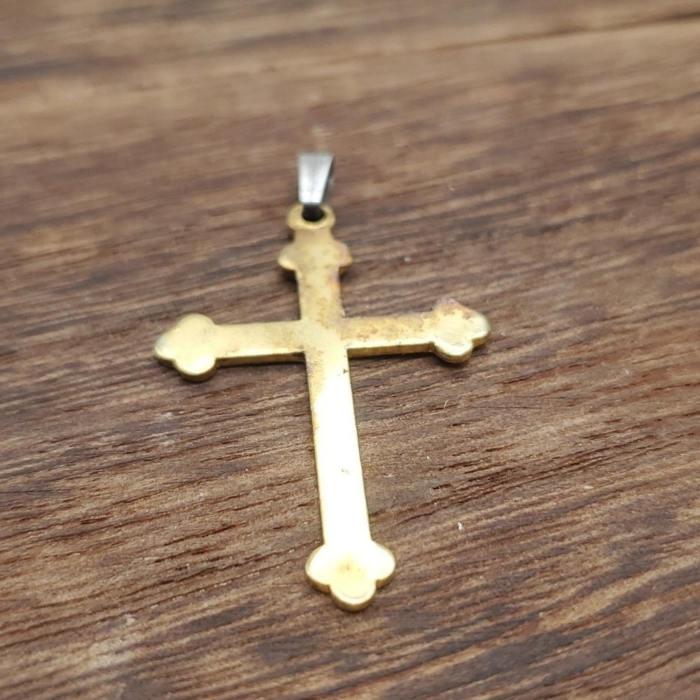 Gold toned cross religious classic simple gift idea‎ simplistic jewlery
